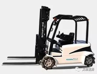 国产多功能伸缩叉车视频,高效便捷的物流搬运利器